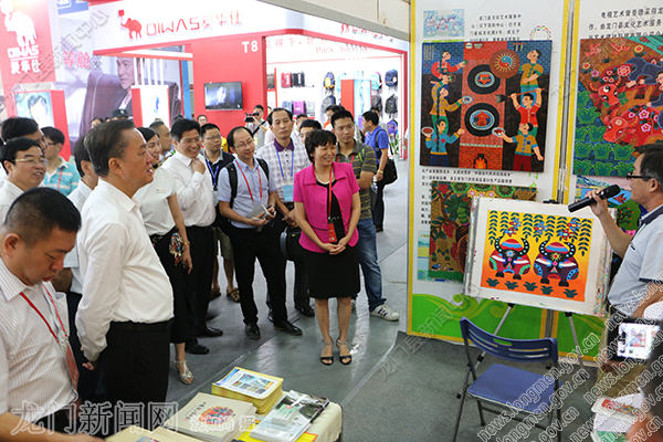 龍門產(chǎn)品亮相惠州產(chǎn)品(南昌)展銷會(圖2) 龍門產(chǎn)品亮相惠州產(chǎn)品(南昌)展銷會(圖2)