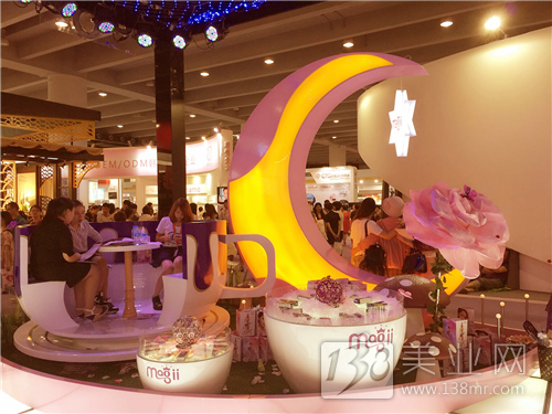 盤點第43屆美博會那些特別搶眼的展館(圖2) 盤點第43屆美博會那些特別搶眼的展館(圖2)