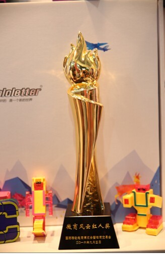 中國(guó)國(guó)際美博會(huì),菠蘿樹(shù)在這里,你呢?(圖5)