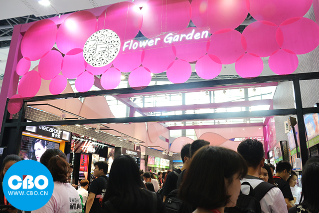 社交零售搭配網(wǎng)紅直播 有禮派在美博會(圖1)